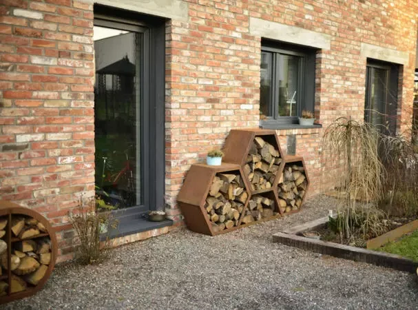 Cortenový dřevník Hex