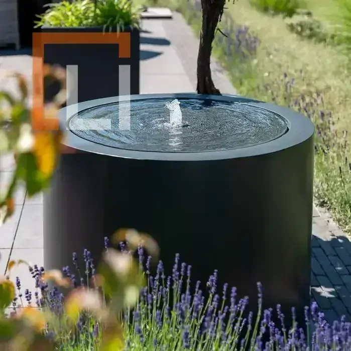 Hliníková fontána Table Round